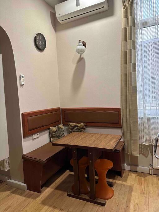 Уютная Квартирка В Центре Тбилиси! Ngoại thất bức ảnh